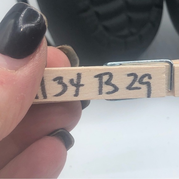 Crocs Women’s black KADEE FLAT sandals W8 - Picture 6 of 7